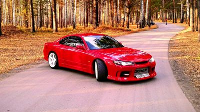 Автостекла Nissan Silvia S15 c установкой в Москве